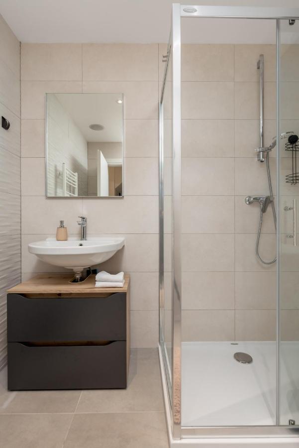 Gallery Apartment Megan2 With Parking Kastav Exterior foto